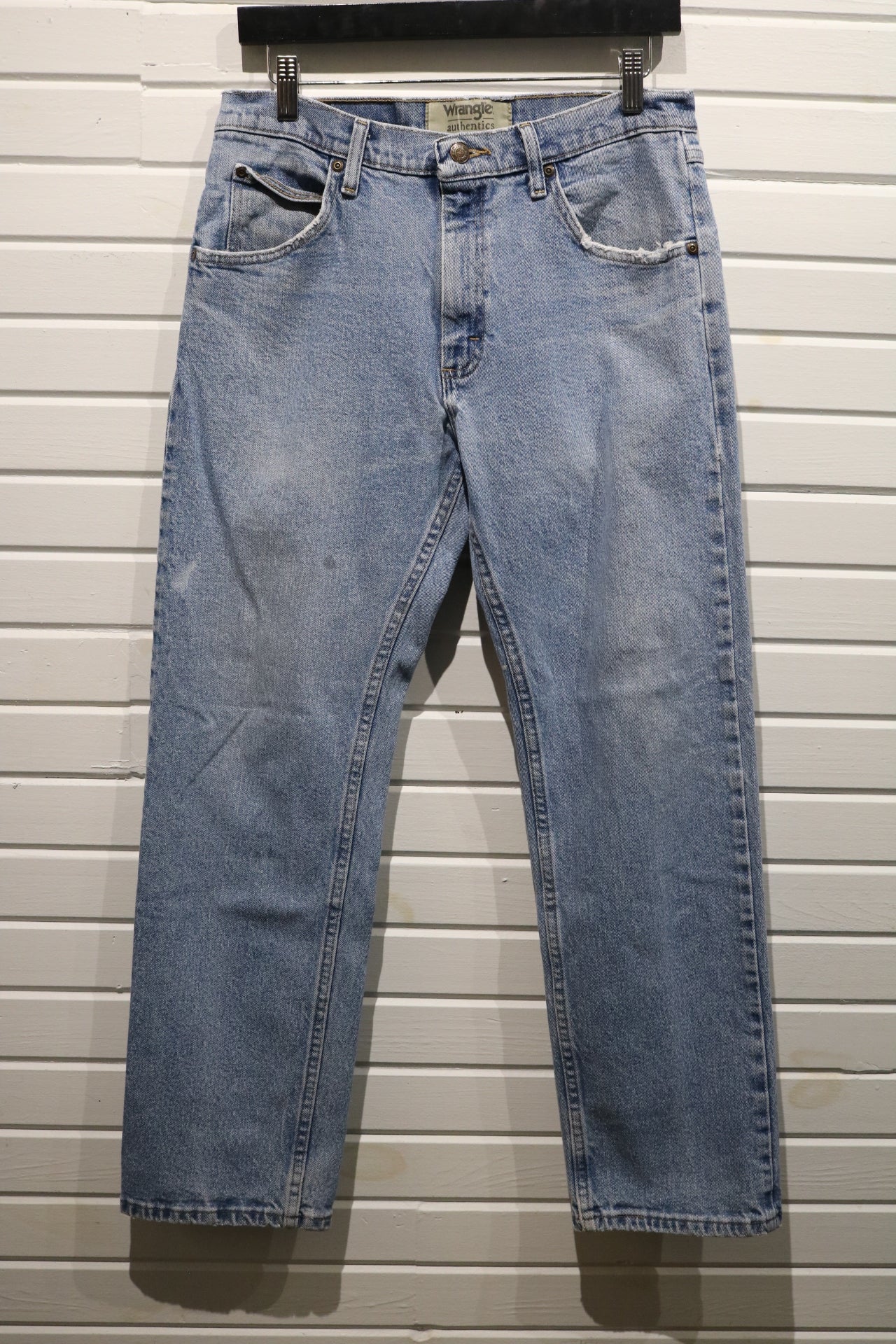 Wrangler Jeans | Vintage 90s Light Wash Straight Fit Denim Pants | Classic Everyday Menswear