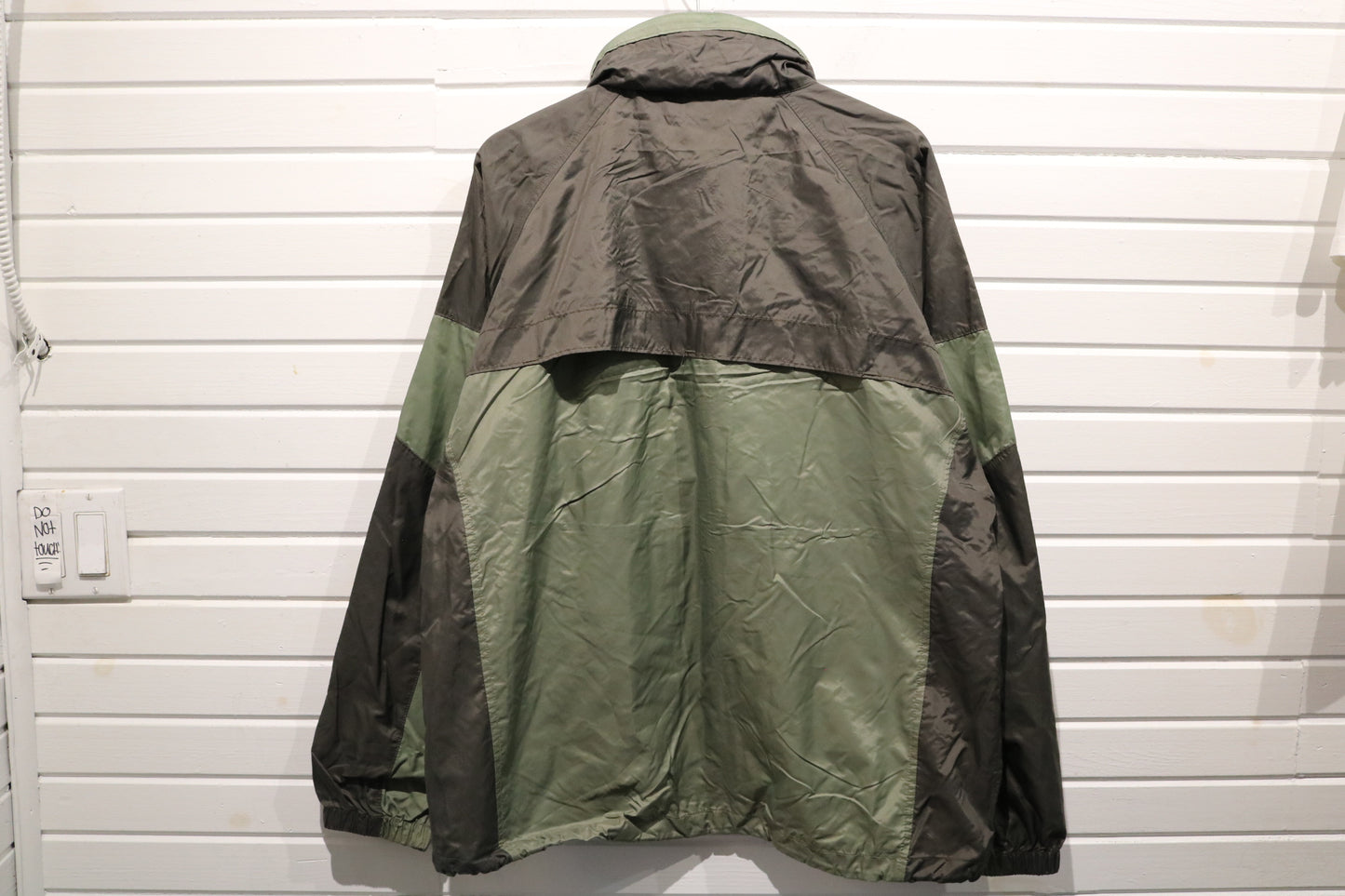 Columbia Sportswear Jacket | Vintage 90s Two-Tone Windbreaker Outerwear | Lightweight Outdoor Layer