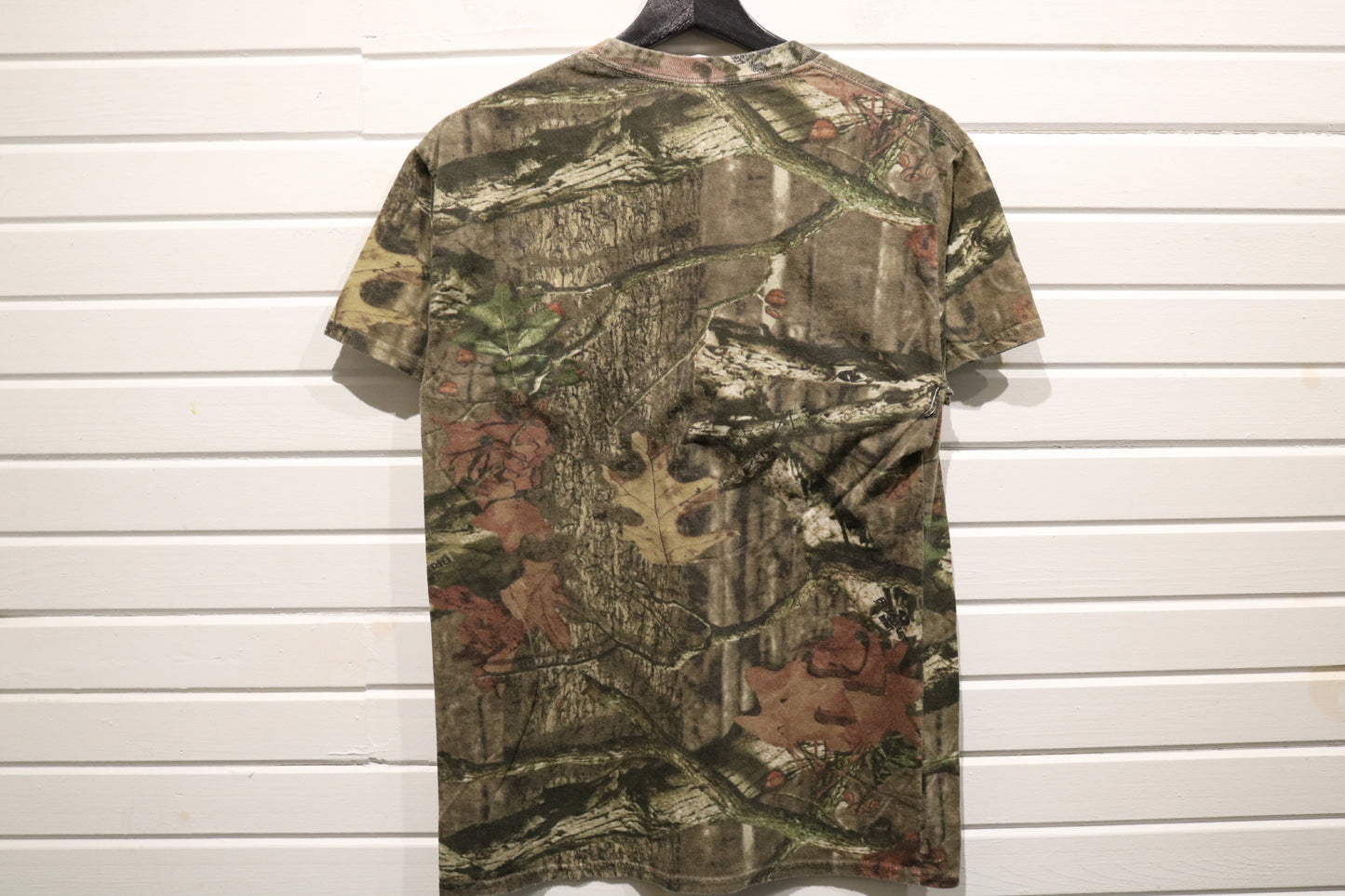 Mossy-Oak Camouflage T-Shirt | Vintage Outdoor Hunting Tee Shirt | Real Tree Pattern Casual Gear