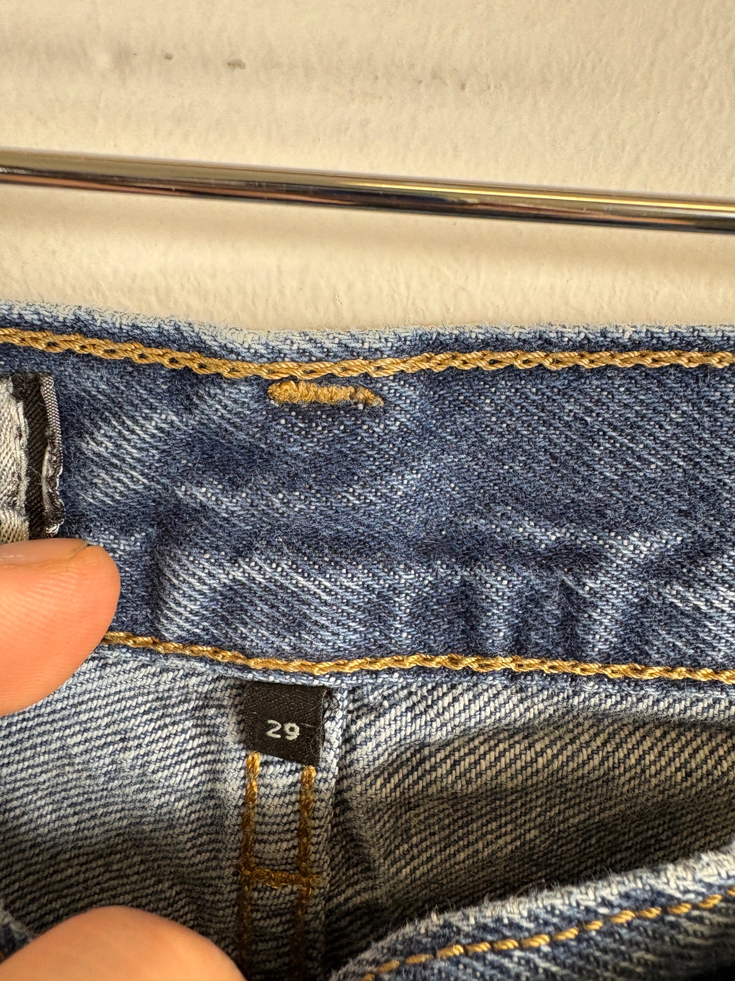 Levi-SilverTab Jeans | Vintage 1990s Relaxed Fit Denim Pants | Classic Blue Casual Wear