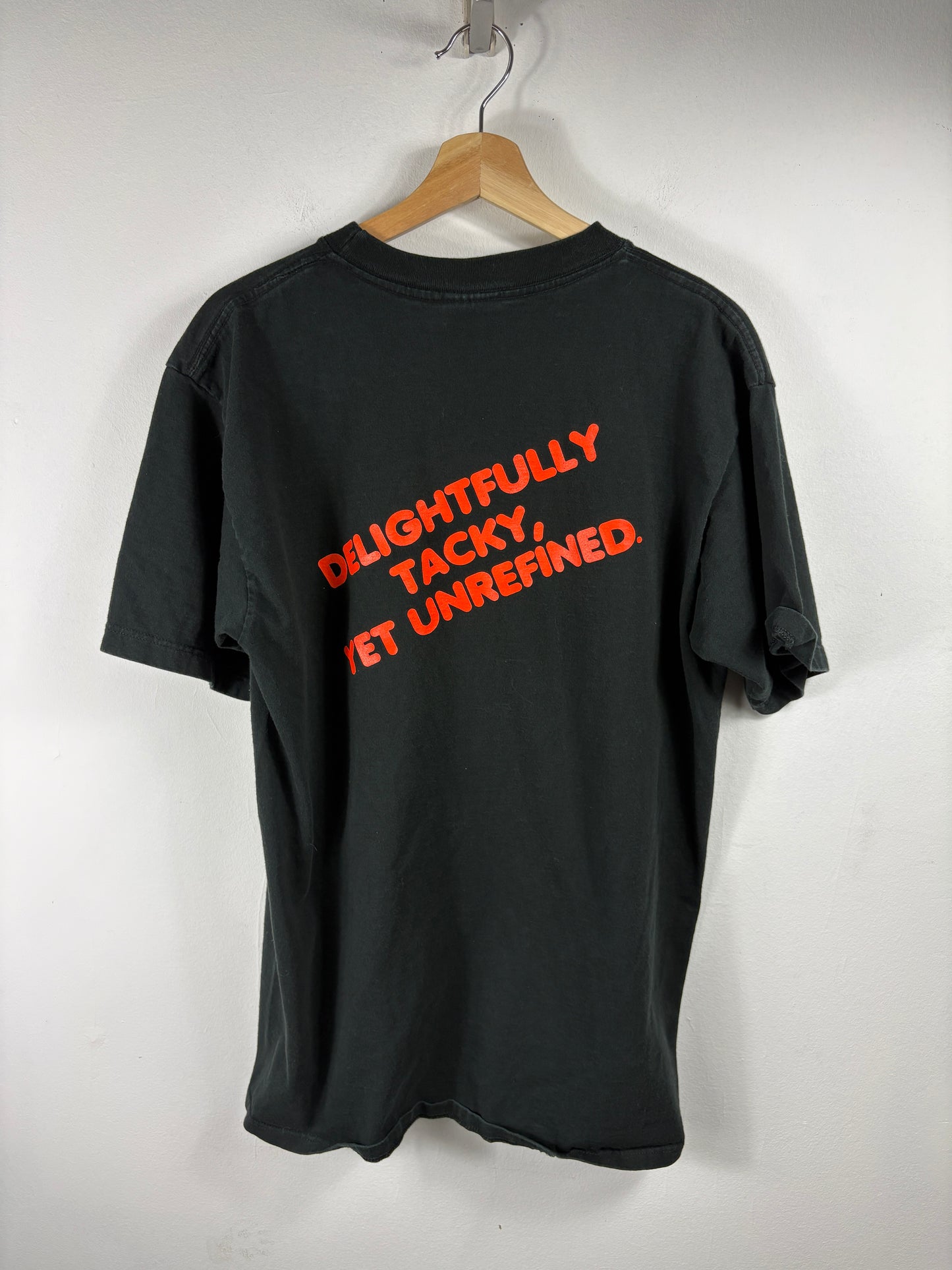 Hooters Des-Moines-Iowa T-Shirt | Vintage 90s Graphic Owl Logo Restaurant Tee | Classic Black Short Sleeve Top