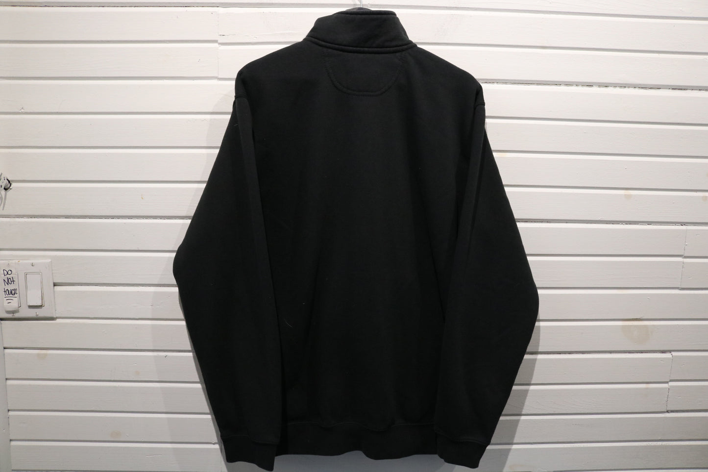 Carhartt Quarter-Zip Sweatshirt | Vintage Built-Ford-Tough Patch Loose Fit Workwear Pullover | Heavyweight Black Outerwear