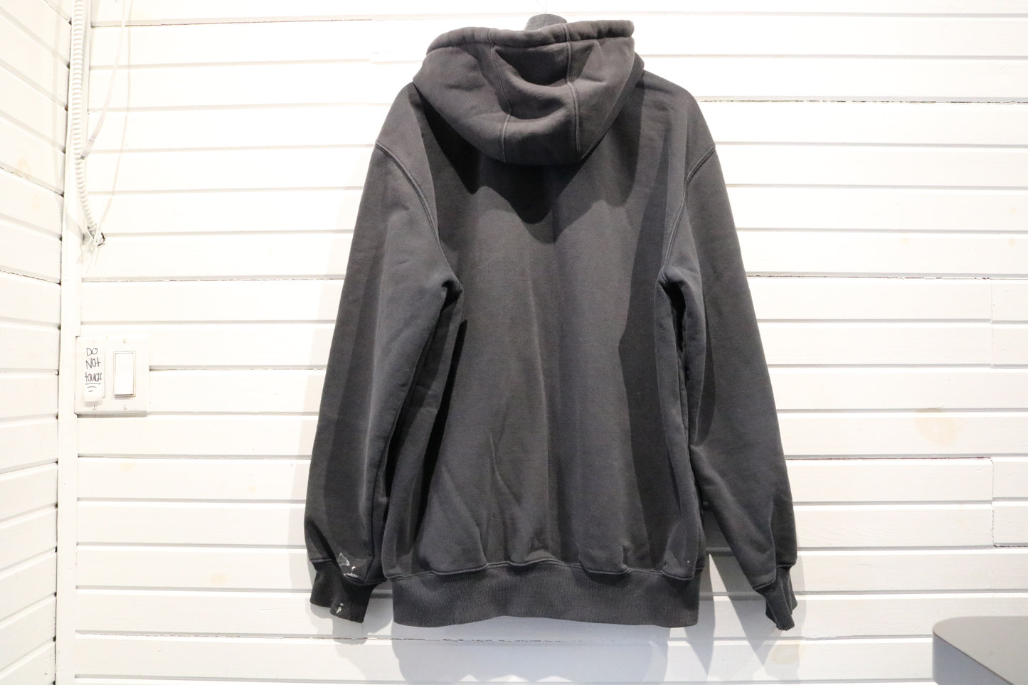 Carhartt Hoodie Sweatshirt | Vintage Workwear Zip-Up Heavyweight Sweatshirt | Classic Black Hooded Jacket