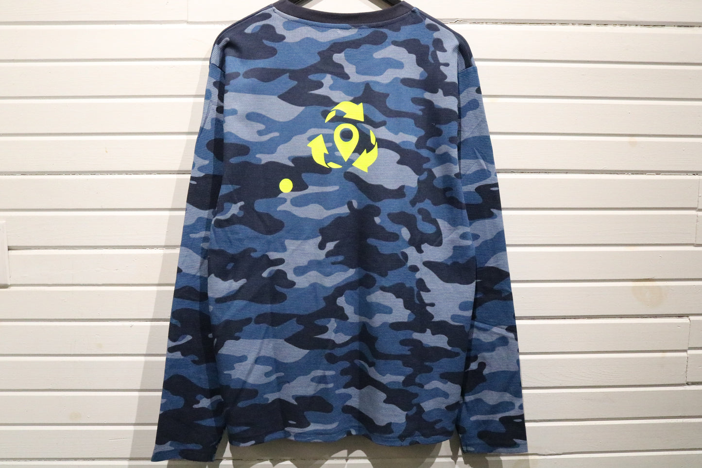 Phat-Farm Hunting Dept Camo Shirt | Vintage Blue Camouflage Long-Sleeve Tee | Urban Streetwear Top