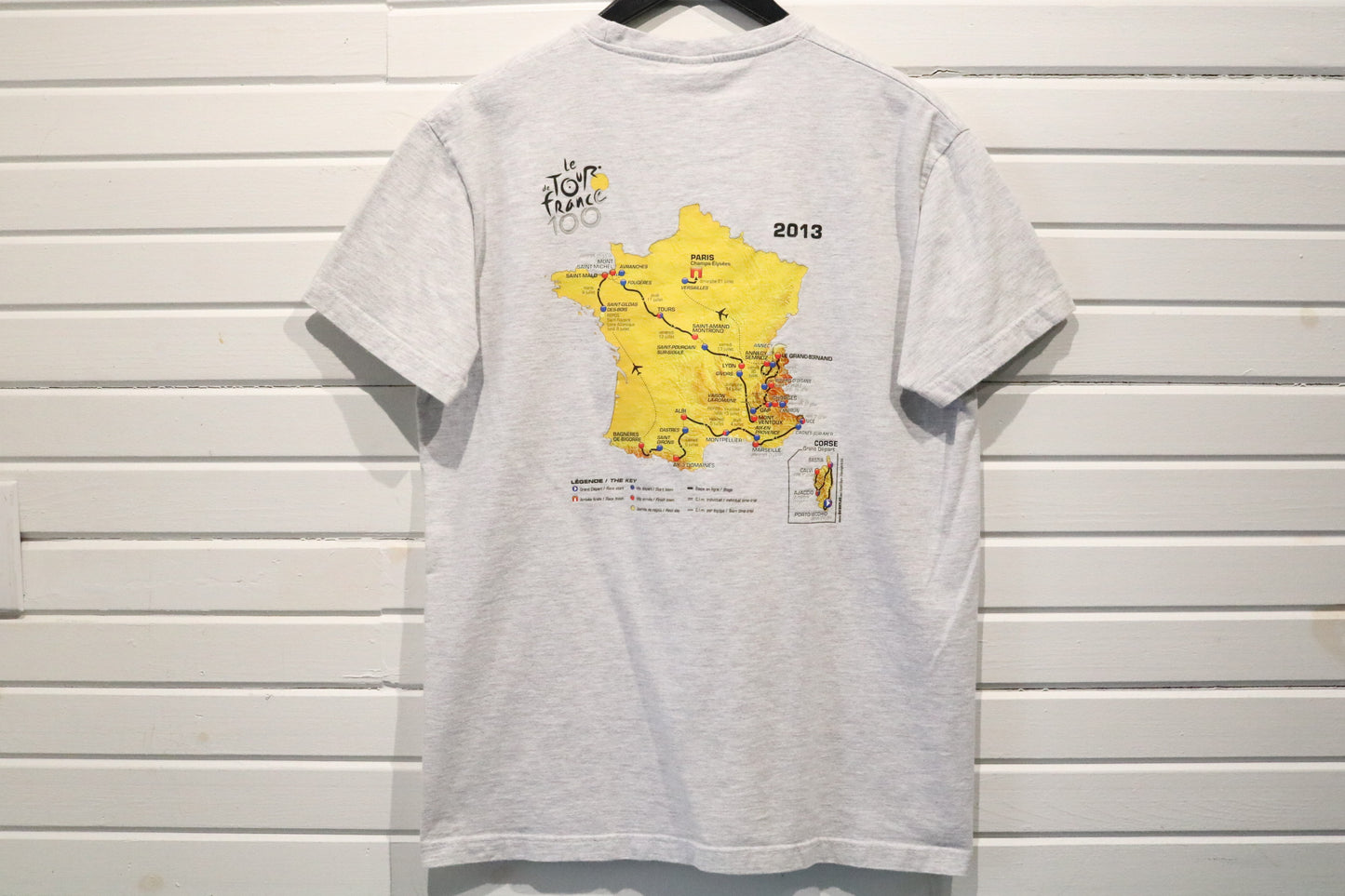 Le-Tour-de-France T-Shirt | Vintage 2013 Map Graphic T-Shirt | Cycling Race Souvenir Tee