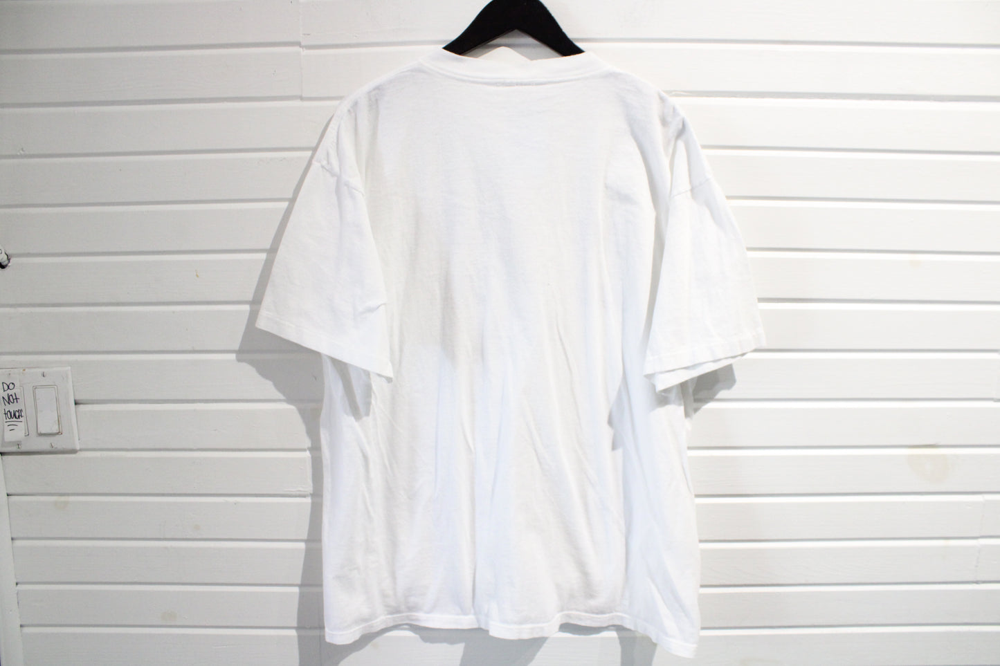 Tasmanian-Devil In The Zone T-Shirt | Vintage 1997 Cartoon Graphic Tee | Classic Looney Tunes Character Shirt