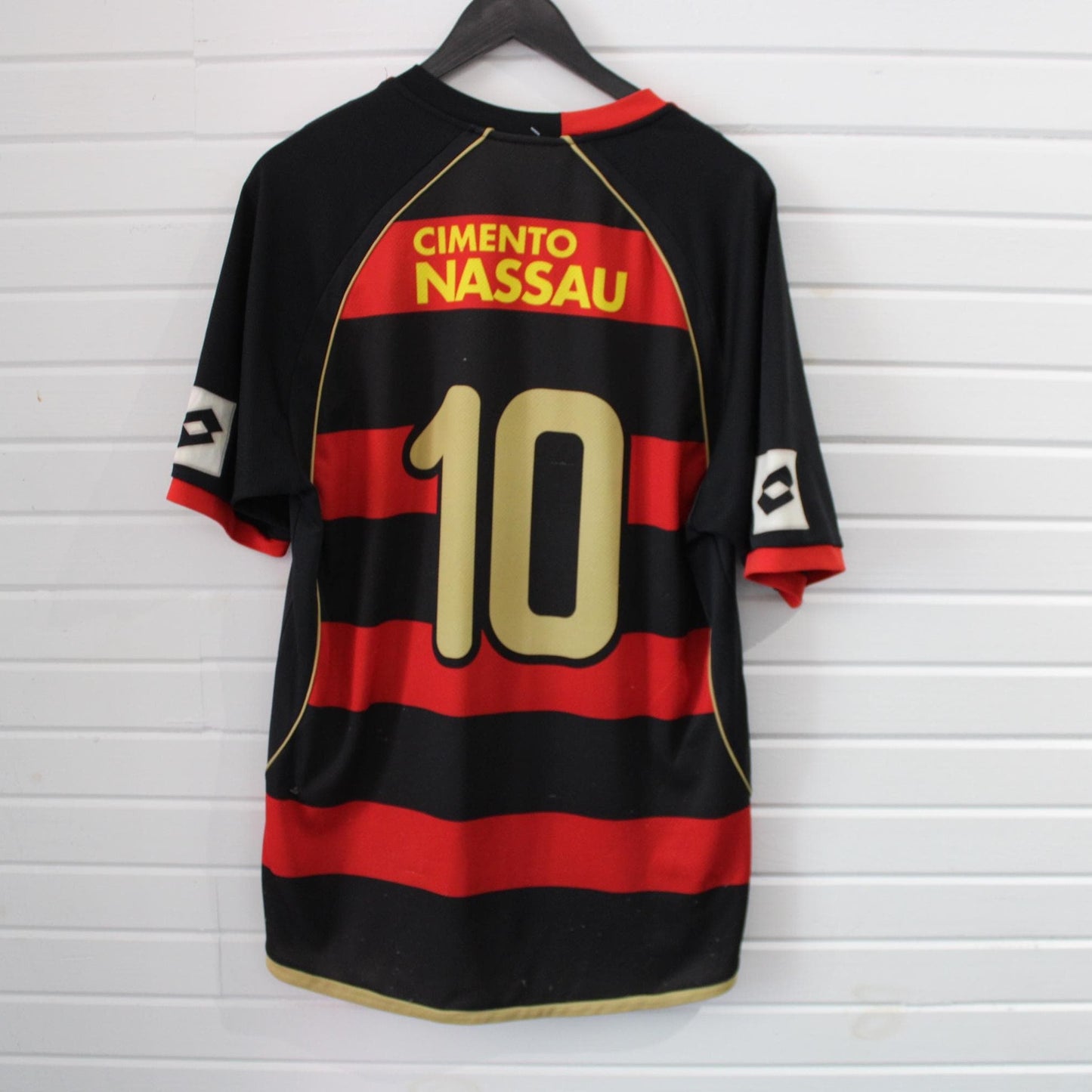 1752767171731-7var7.jpg