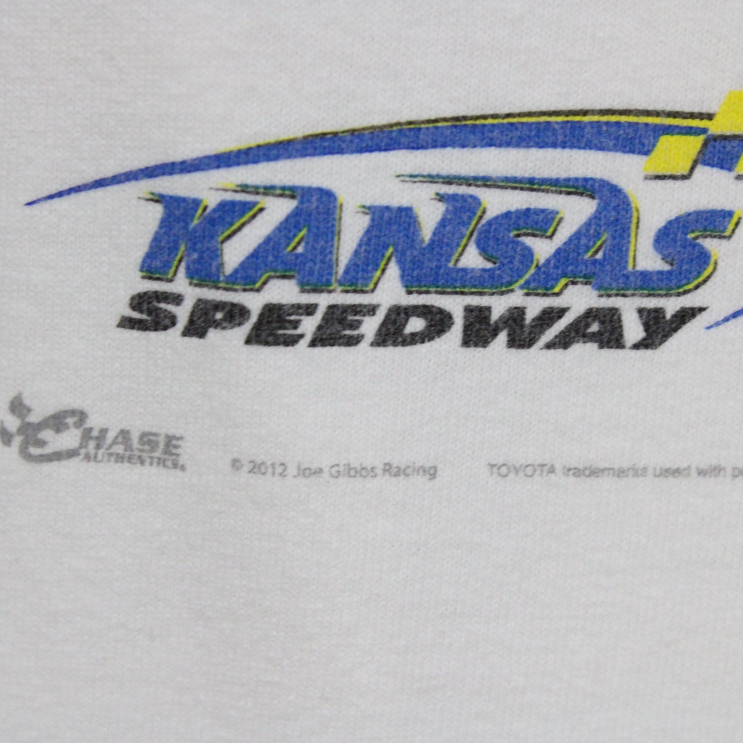 Chase-Authentics NASCAR T-Shirt | Vintage 2012 Denny Hamlin Kansas Speedway Racing Graphic Tee | FedEx Car Motorsport Collectible