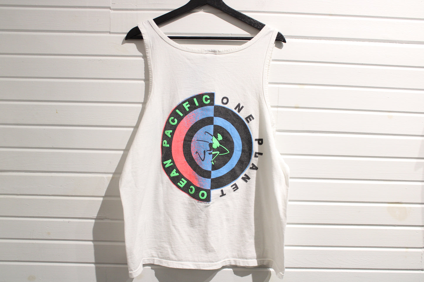 Pacific Ocean Planet Tank Top | Vintage 90s Sleeveless Graphic Tee | One Planet Surf Style Festival Top