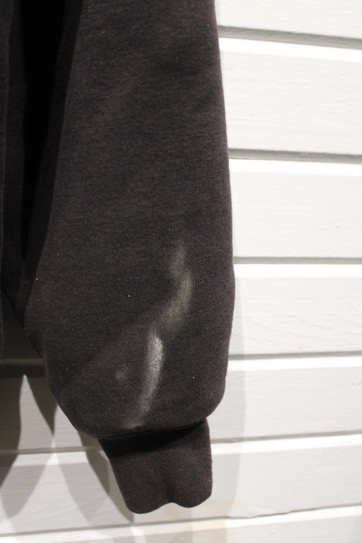 Carhartt Hoodie | Vintage Workwear Pullover | Faded Black Paint-Splatter Sweatshirt | Rugged Outdoor Clothing