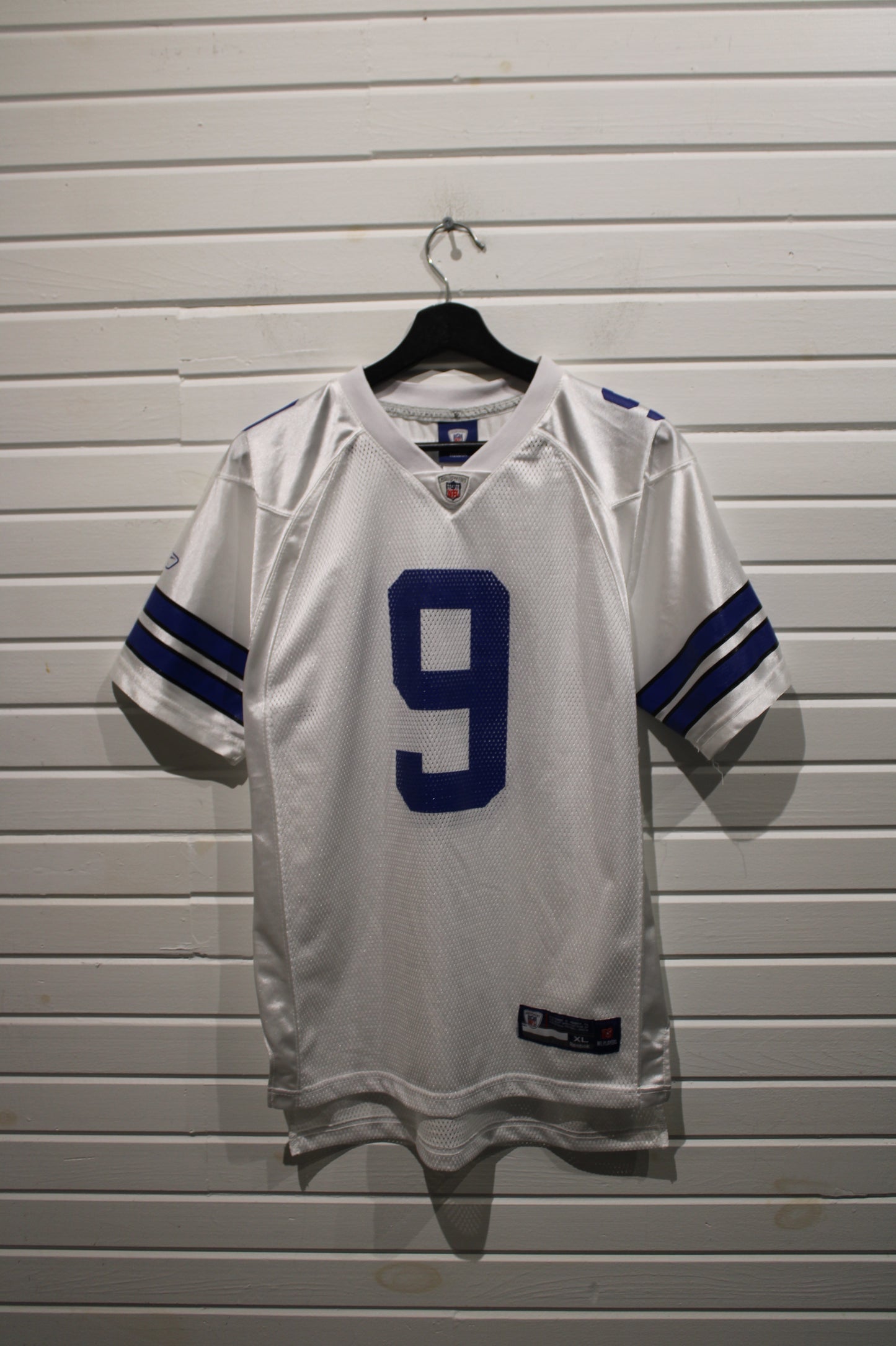 Dallas Cowboys Romo Jersey | Vintage NFL 2000s Football Shirt | Number 9 Reebok Team Gear
