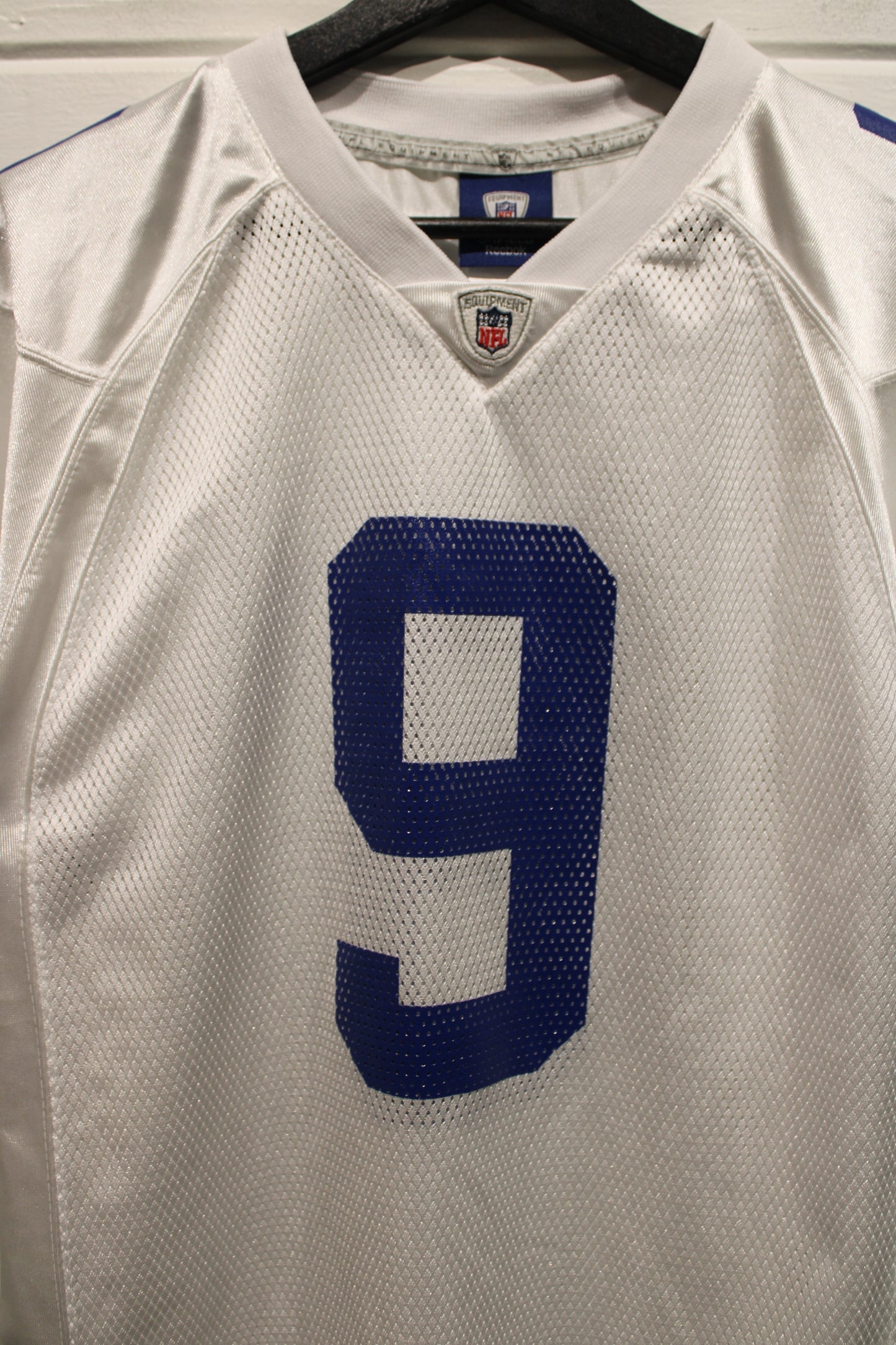Dallas Cowboys Romo Jersey | Vintage NFL 2000s Football Shirt | Number 9 Reebok Team Gear