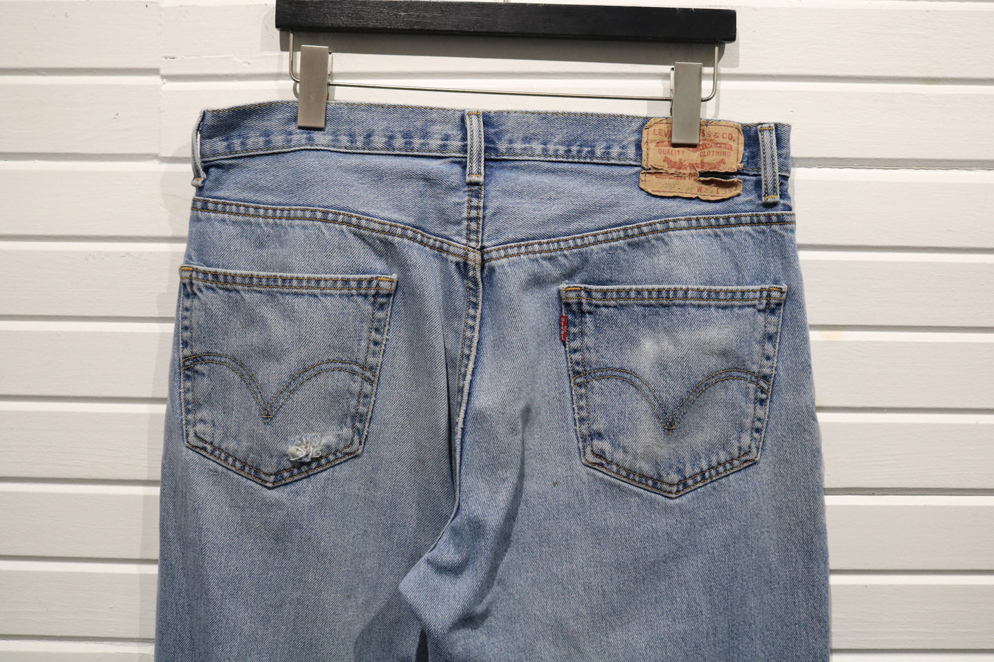 Levi's 550 Relaxed-Fit Jeans | Vintage 90s Light Wash Distressed Denim Pants | Classic Casual Wear