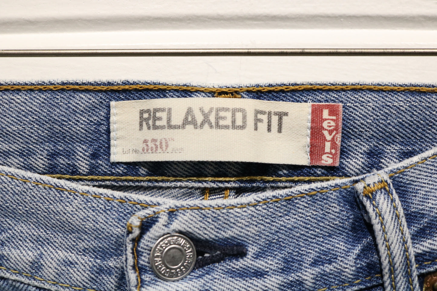 Levi's 550 Relaxed-Fit Jeans | Vintage 90s Light Wash Distressed Denim Pants | Classic Casual Wear