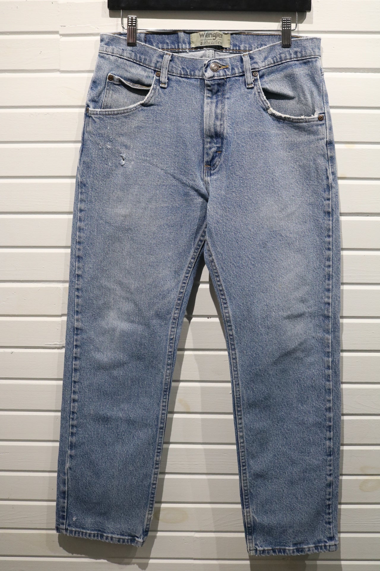 Wrangler Jeans | Vintage 2000s Faded Straight-Leg Denim Pants | Classic Everyday Western Style Clothing