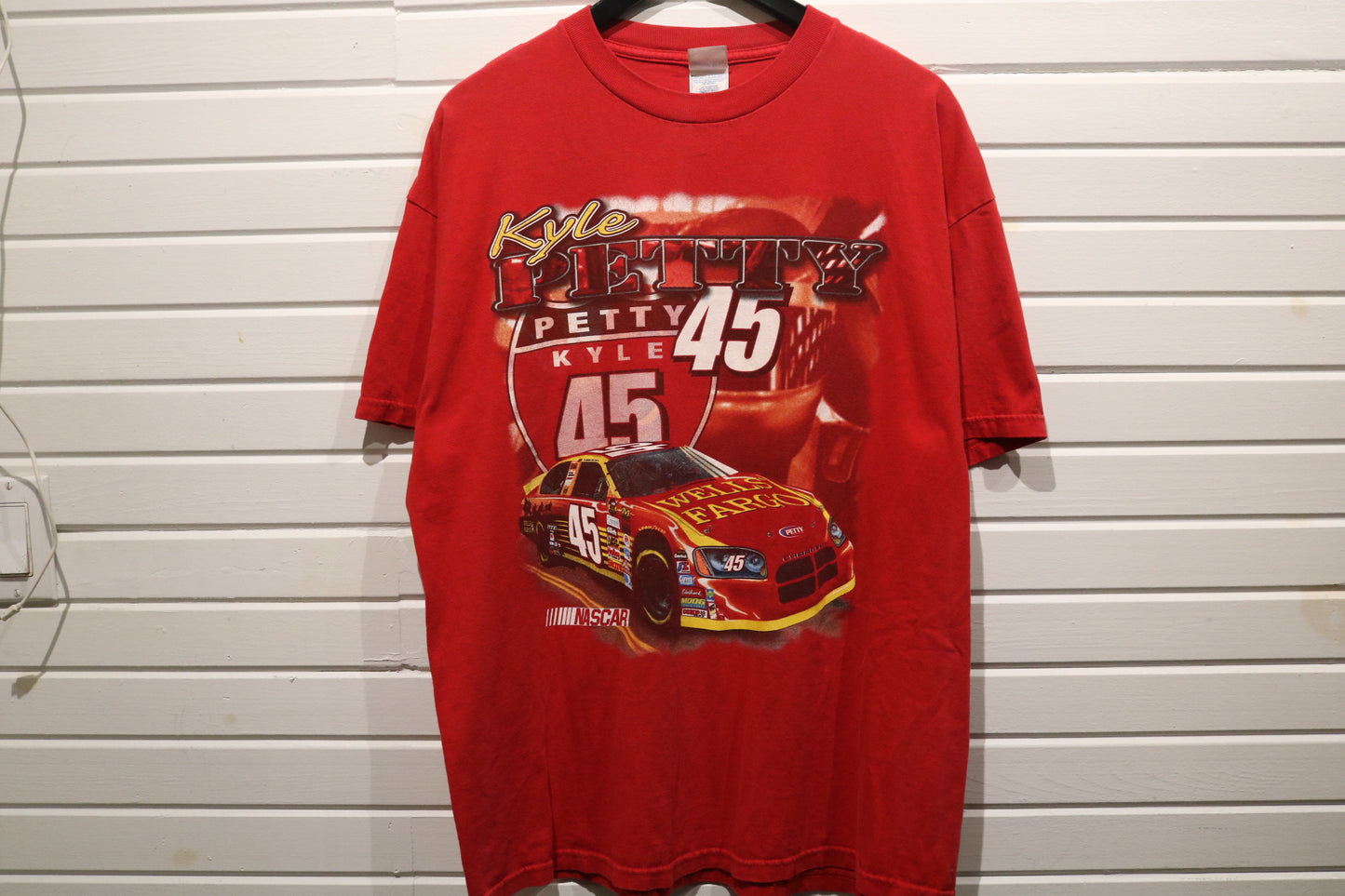 Kyle-Petty NASCAR T-Shirt | Vintage 2000s Racing Graphic Tee 45 Car | Stock Car Sportswear Collectible