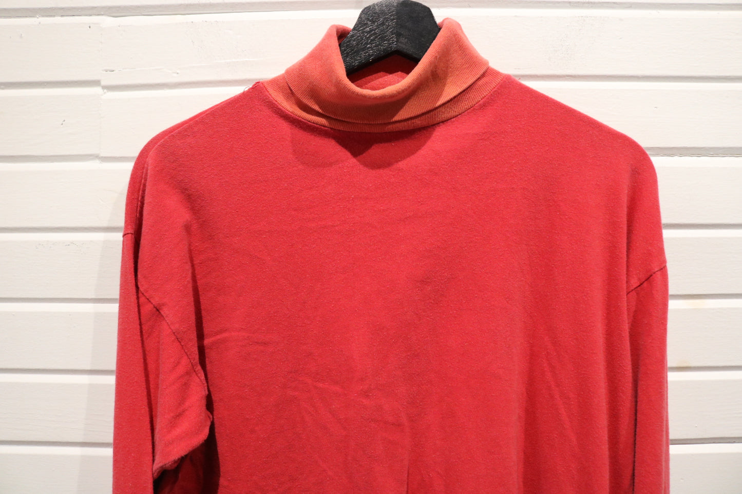Jessica-Sport Red Turtleneck | Vintage 90s Long Sleeve Top | Classic Layering Shirt