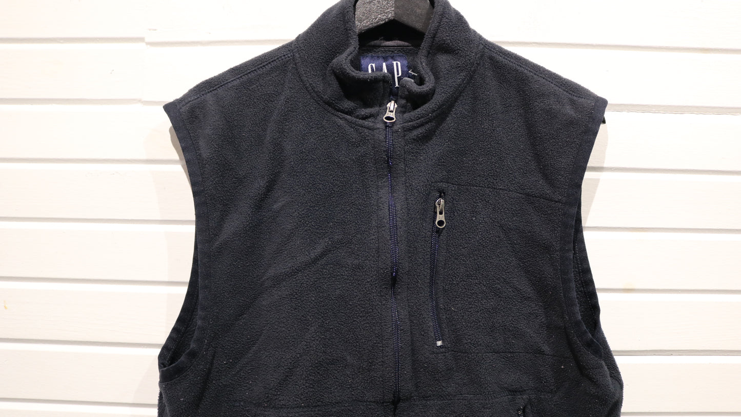 GAP Fleece Vest | Vintage Black Zip-Up Sleeveless Outdoor Vest | Classic Outdoor Layer