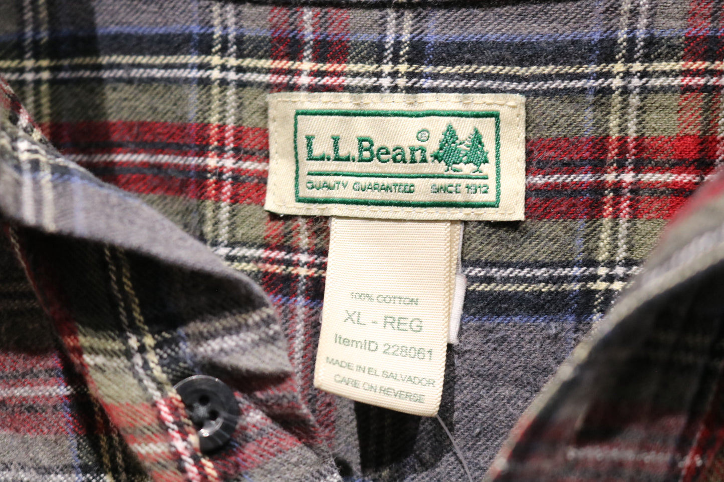 L.L.Bean Plaid Button-Up Shirt | Vintage Classic Flannel Long Sleeve Top | Men's/Women's Casual Wear