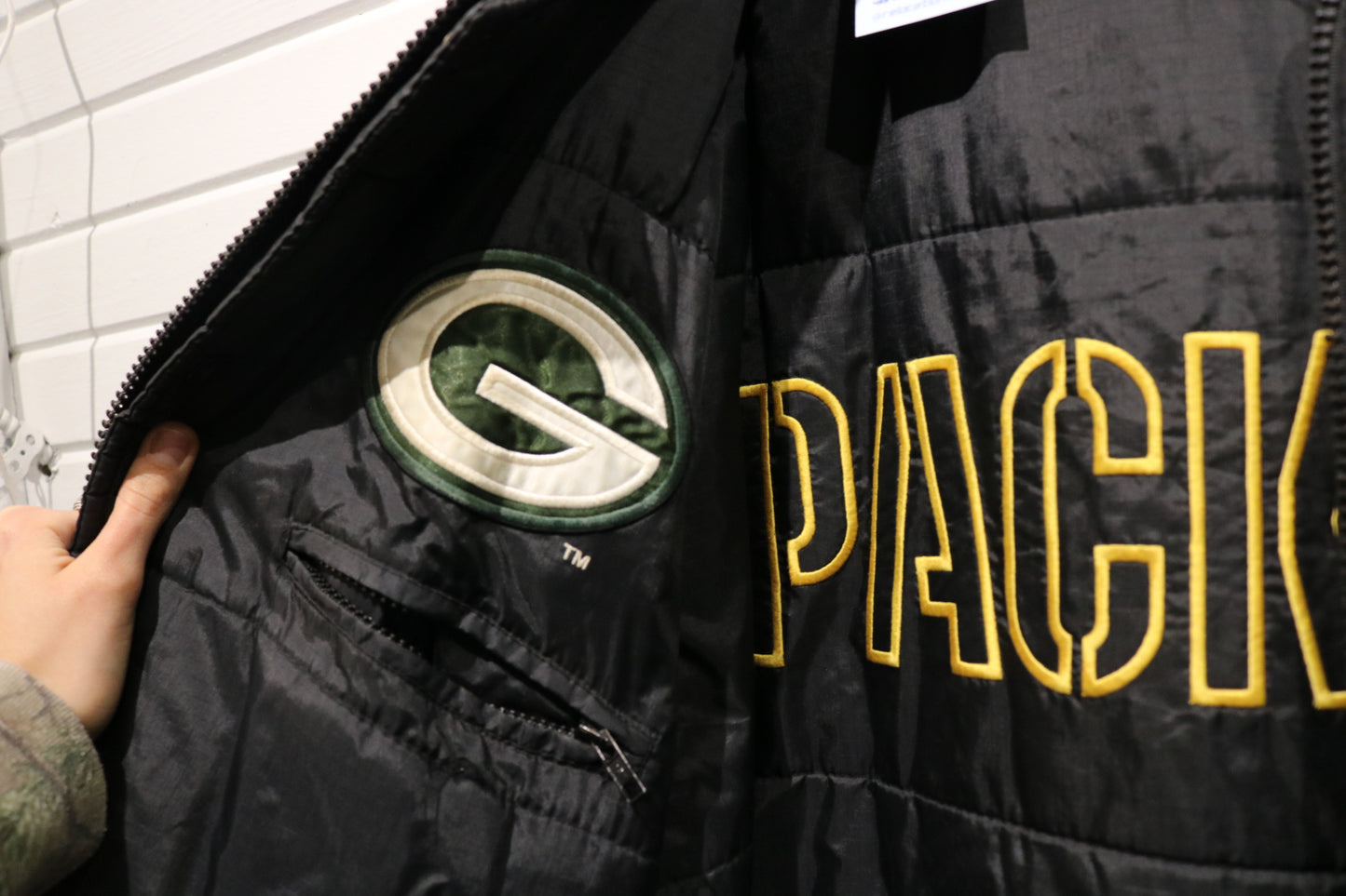 Green-Bay Packers Jacket | Vintage 90s NFL Zip-Up Bomber | Classic Football Outerwear