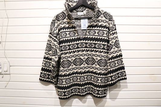 LeRoy-Knitwear Pullover Sweater | Vintage California Aztec Pattern Knit Top | Classic Black and White Knitwear