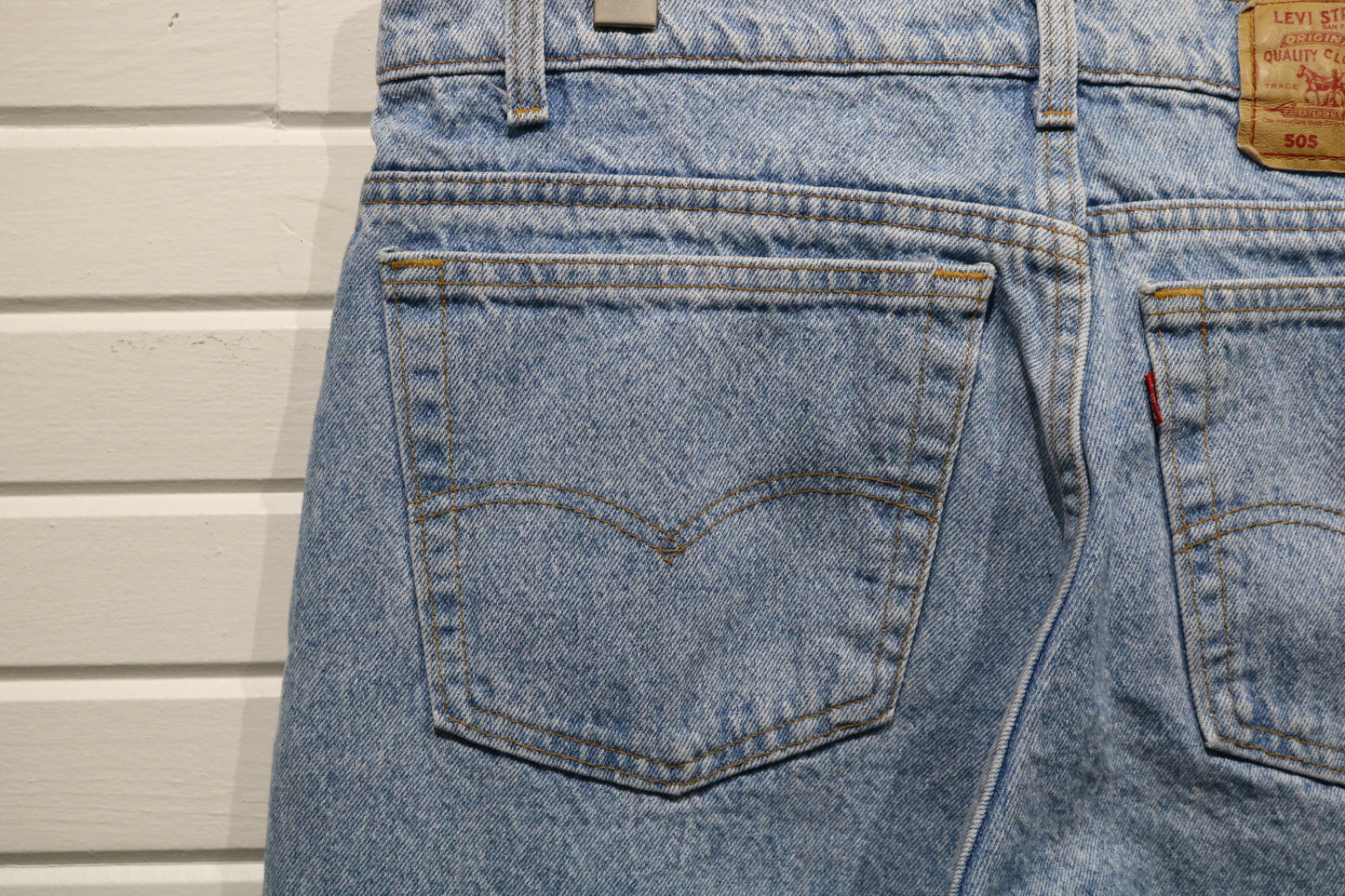 Levi's 505 Jeans / Vintage Denim Trouser / 90s Straight Leg / Classic Blue / Size 38x34