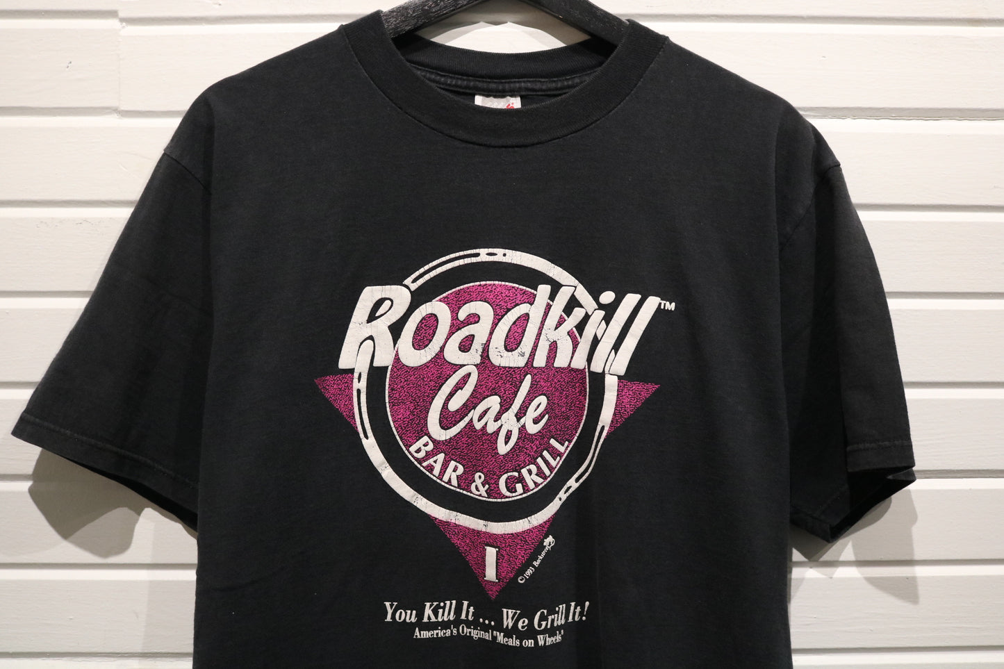 Roadkill-Cafe Bar-and-Grill T-Shirt | Vintage 1990s Humorous Graphic Tee | Classic Novelty Retro Shirt