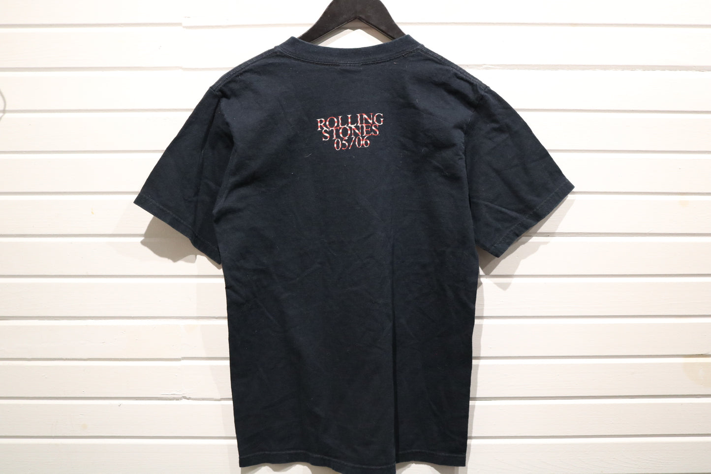 Rolling-Stones Tongue Logo T-Shirt | Vintage 2000s Striped Graphic Rock Band Tee | Classic Concert Tour Apparel