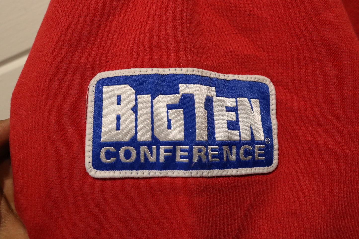 Wisconsin Badgers Sweatshirt | Vintage 1990s Embroidered Pullover Crewneck | Big Ten College Fan Apparel