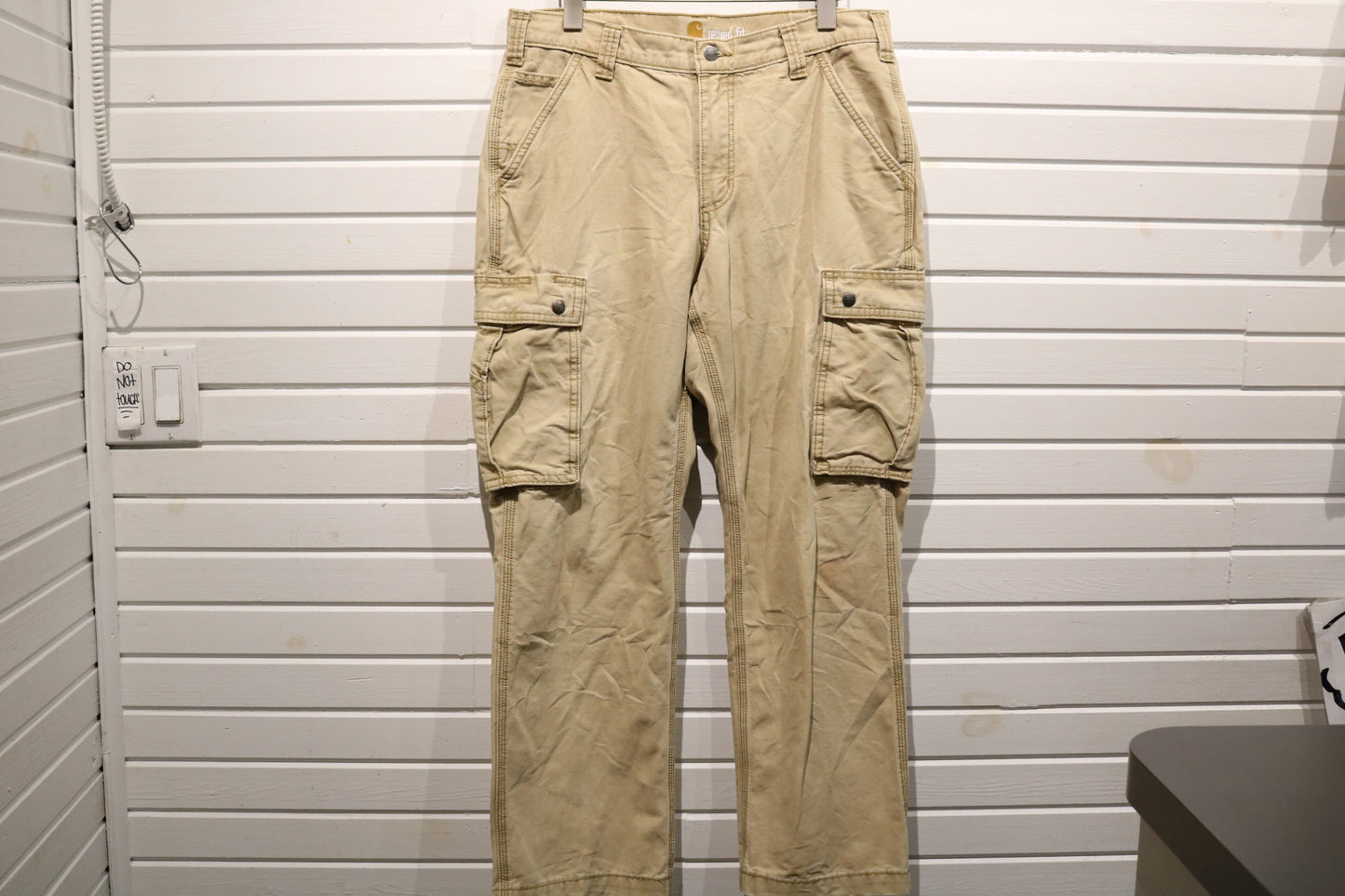 Carhartt Cargo Pants | Vintage Relaxed Fit Utility Work Trousers | Classic Tan Cotton Workwear