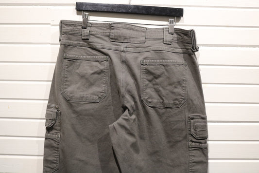 Flex-Fire-Hose Work Pants | Vintage Utility Cargo Trousers with Heavy-Duty Pockets | Rugged Outdoor Workwear