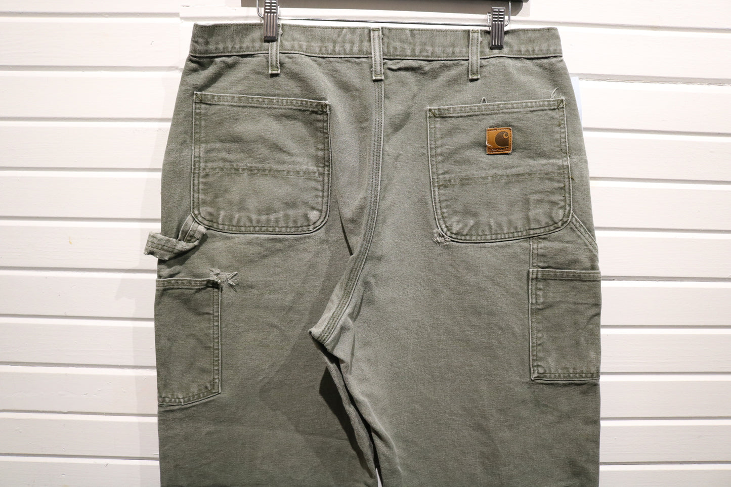 Carhartt Dungaree Fit Work Pants | Vintage Utility Carpenter Trousers With Tool Pocket Detail | Durable Canvas For Everyday Wear