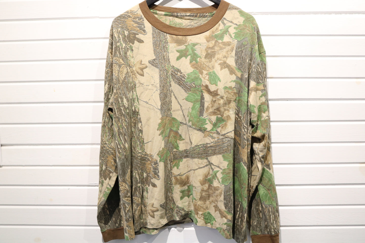 Real-Tree Camo Long Sleeve Shirt | Vintage 1990s Woodland Pattern Hunting Shirt | Outdoor Gear