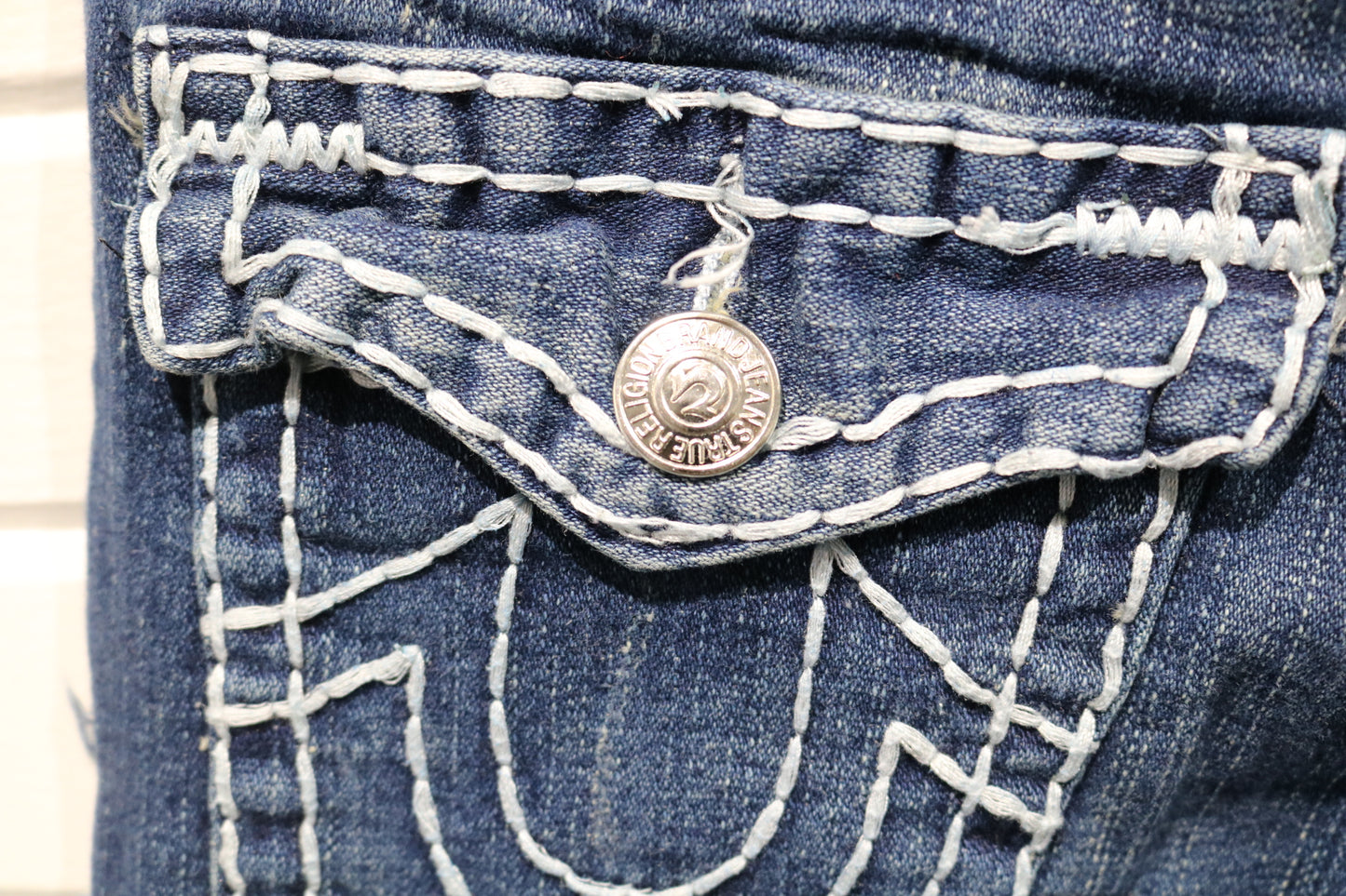 True-Religion Jeans | Vintage 2000s Contrast Stitch Denim Trouser | Classic Western Style Pants