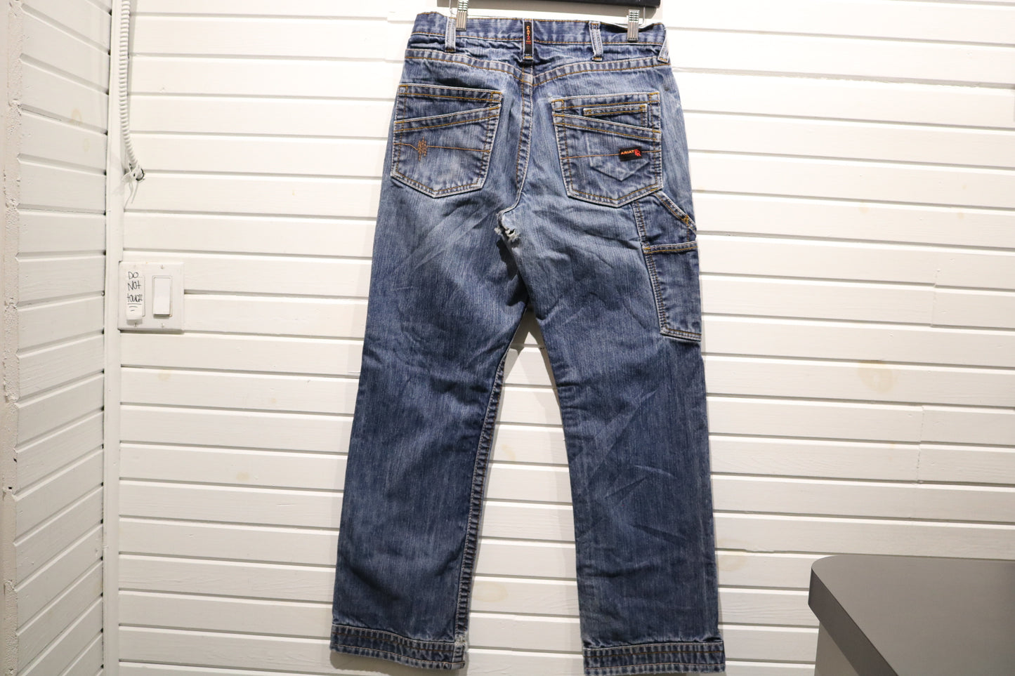 Ariat-Work Jeans | Vintage 2000s Low-Rise Bootcut Carpenter Denim Pants | Classic Western Workwear