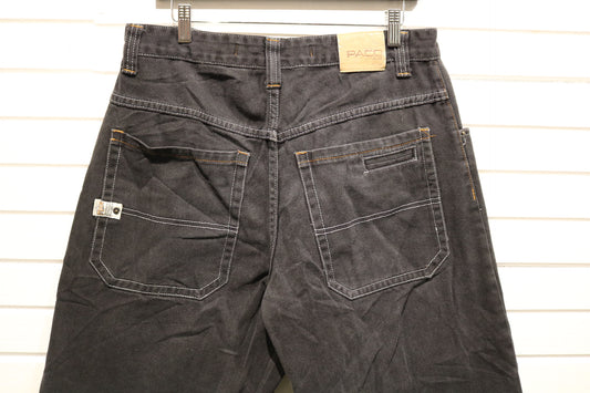 Paco-Jeans Jean Shorts | Vintage Black Baggy Workwear Denim Jorts | 2000s Streetwear Hip-Hop Shorts