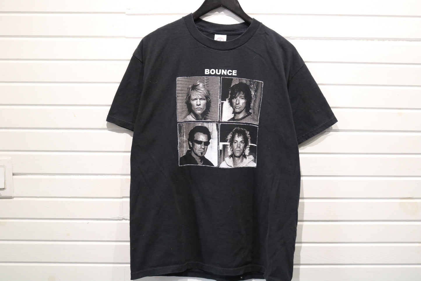 Bon-Jovi Bounce T-Shirt | Vintage 2003 Summer Tour Concert Band Tee | Rock Music Graphic Shirt