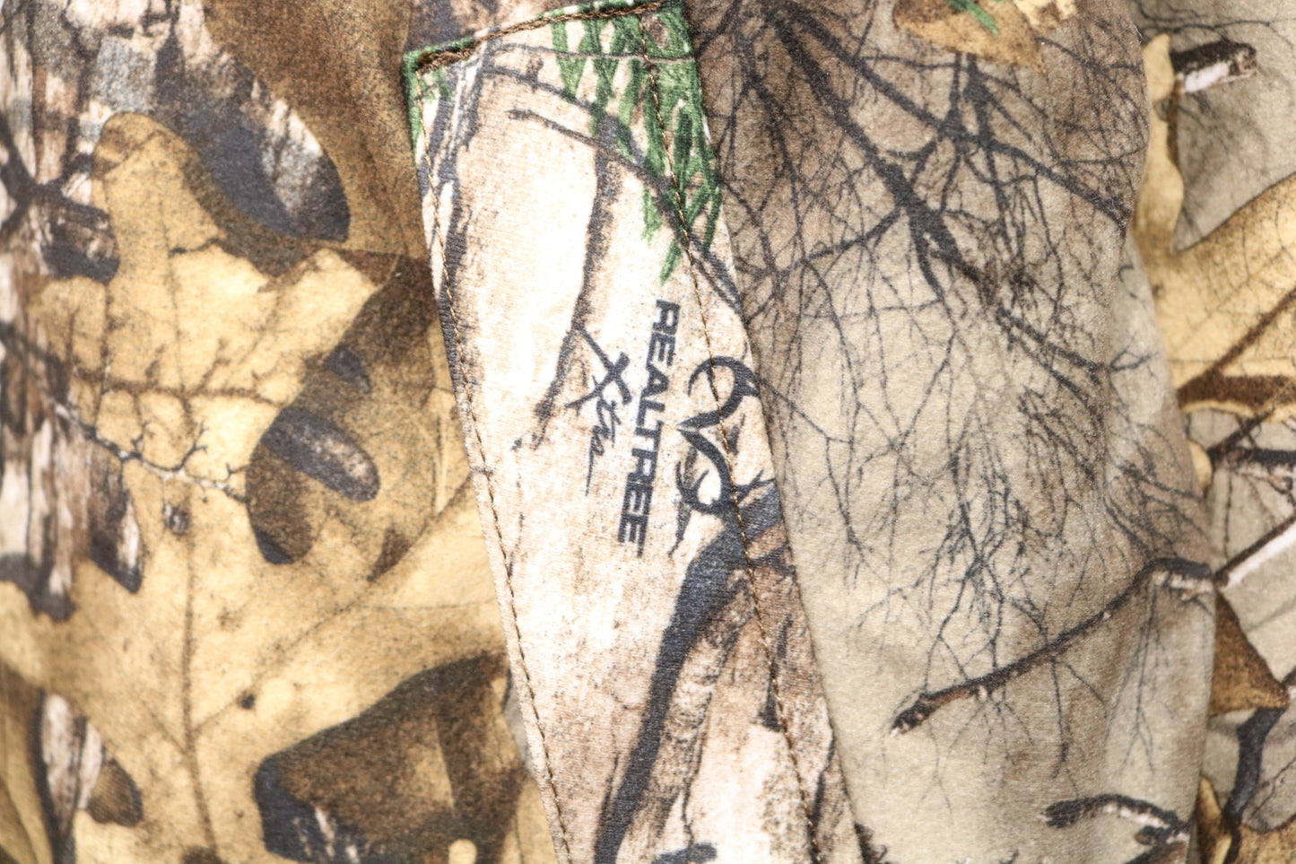 Realtree Camo Hooded Jacket | Vintage Outdoor Zip-Up Hunting Coat | All-Over Woodland Pattern