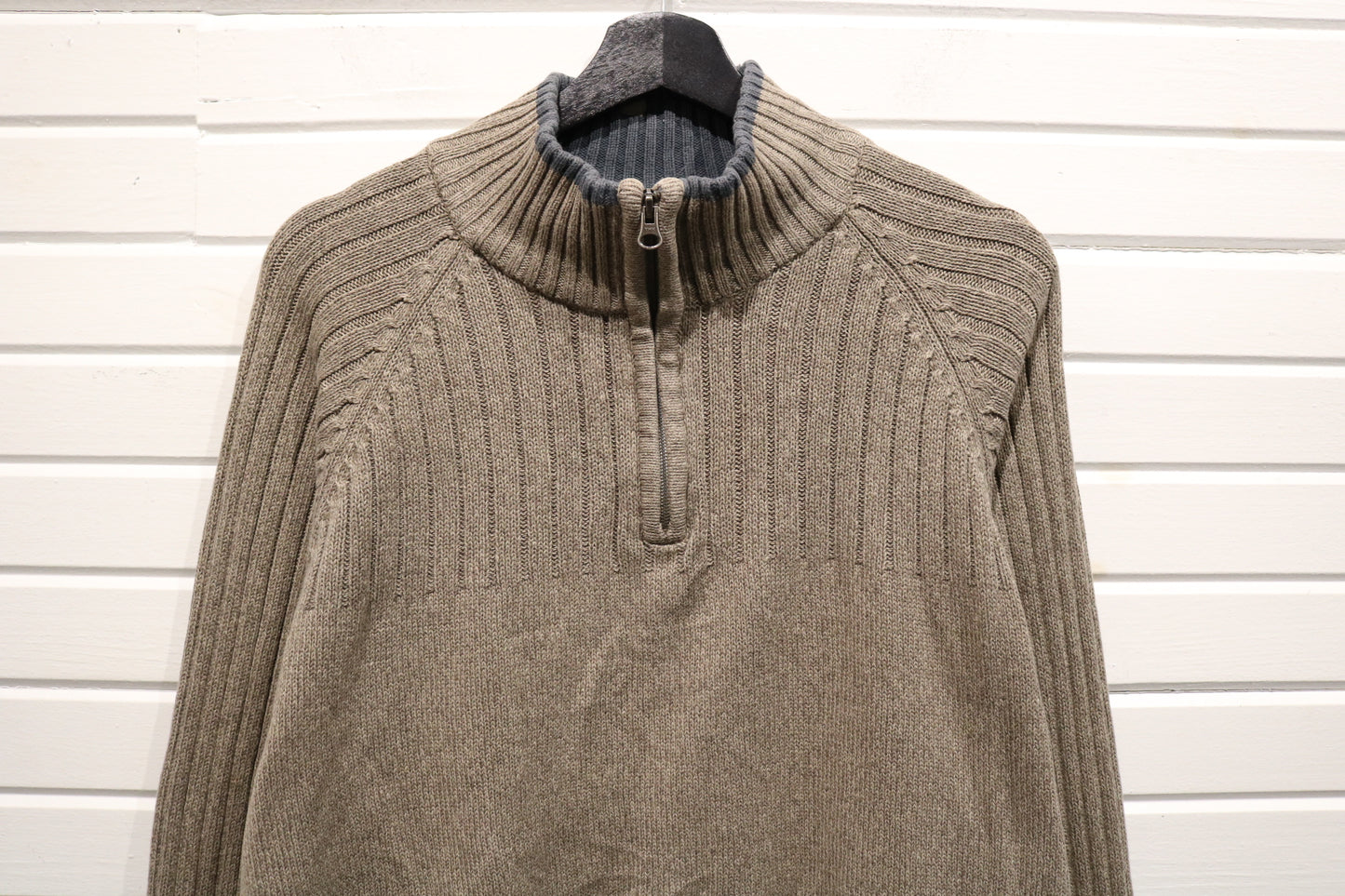 Columbia Knit Pullover Sweater | Vintage Ribbed Quarter-Zip High-Neck Men's Sweater | Casual Winter Knitwear