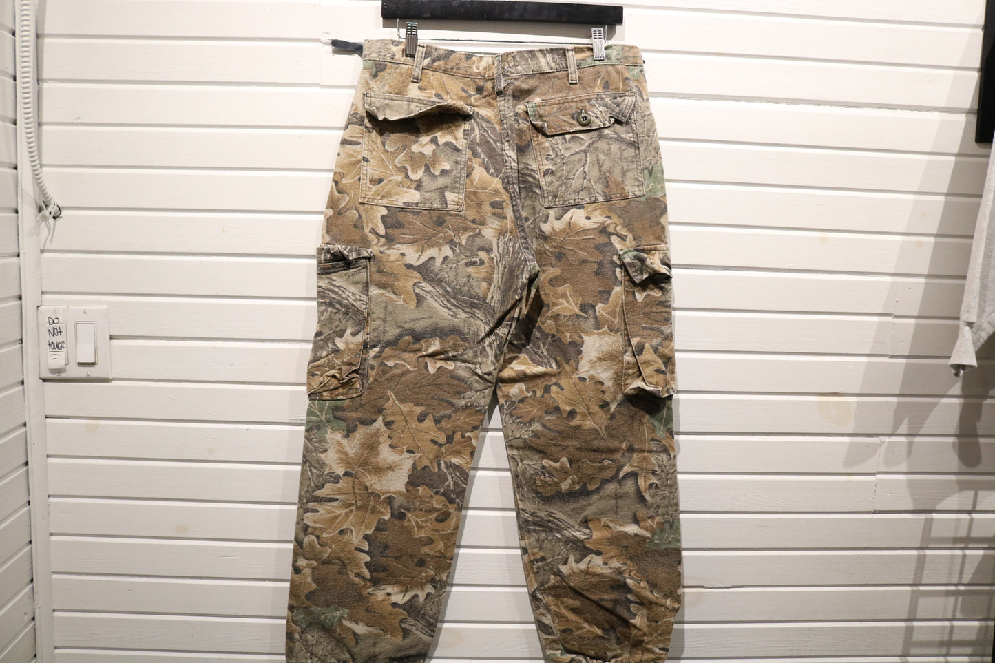 Vintage Trebark Camouflage Cargo Pants | 80s Outdoor Hunting Leaf Print Trousers | Woodland Camo Utility Bottoms