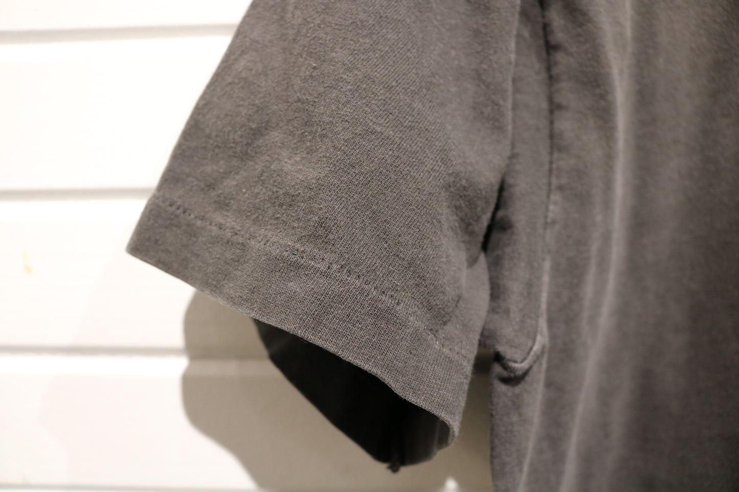 Hard-Rock-Cafe Orlando T-Shirt | Vintage '90s Classic Logo Graphic Tee | Music Memorabilia Casual Top