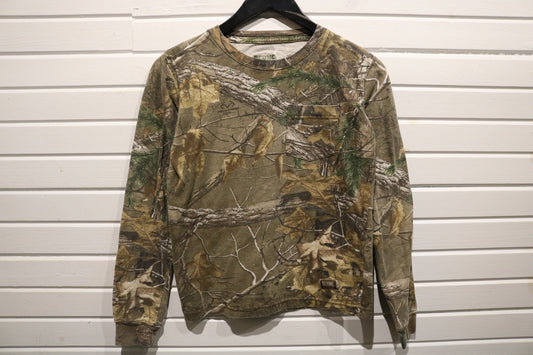 Berne Outdoor Camouflage Long Sleeve Shirt | Vintage 2000s Woodland Camo Hunting Tee | Classic Outdoor Gear