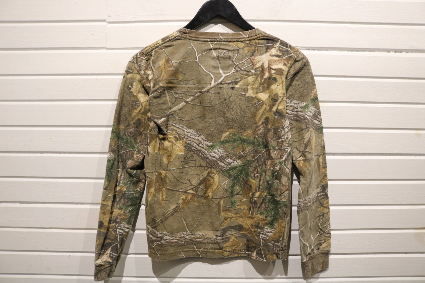 Berne Outdoor Camouflage Long Sleeve Shirt | Vintage 2000s Woodland Camo Hunting Tee | Classic Outdoor Gear