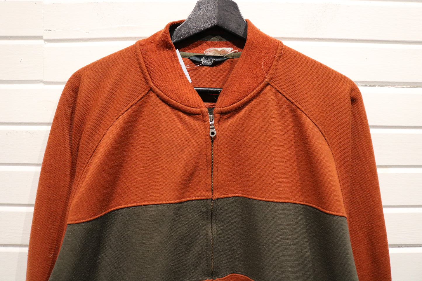 Mountain-Equipment-Co-Op Zip Jacket | Vintage Two-Tone Outdoor Full Zip Sweatshirt | Retro Fleece Layer