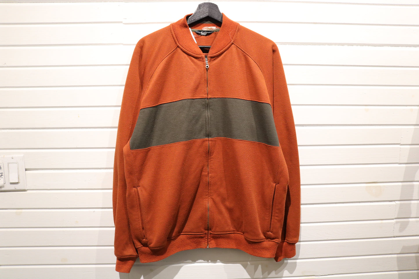 Mountain-Equipment-Co-Op Zip Jacket | Vintage Two-Tone Outdoor Full Zip Sweatshirt | Retro Fleece Layer