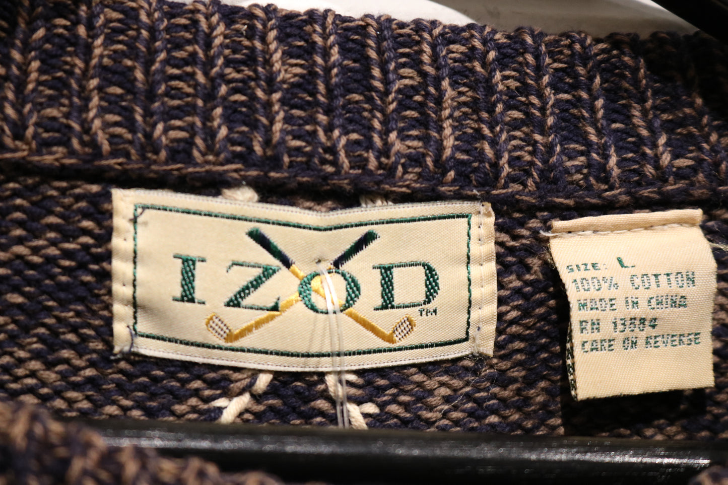 Izod Knit Sweater | Vintage Argyle Pattern Crewneck Pullover | Classic 90s Cotton Knitwear