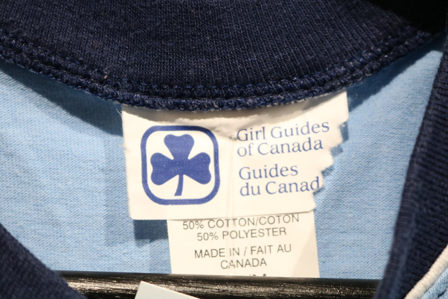 Girl-Guides-of-Canada T-Shirt | Vintage 1980s Two-Tone Logo Tee | Youth Uniform Top