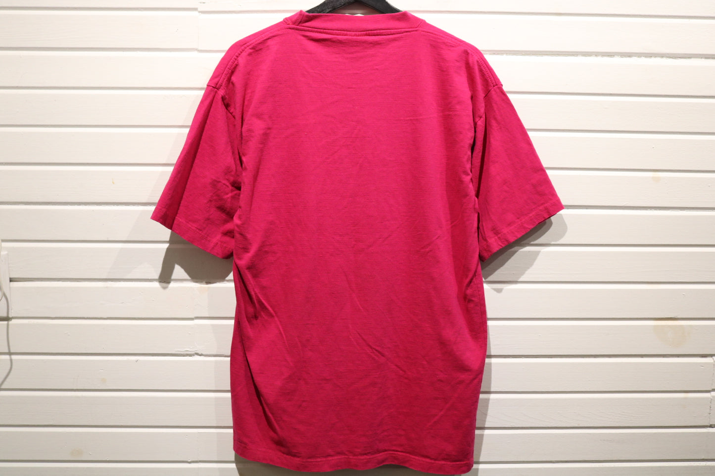 Hard-Rock-Cafe Aruba T-Shirt | Vintage Embroidered Logo Short Sleeve Tee | Classic Travel Souvenir