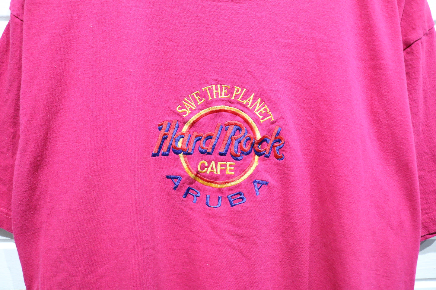Hard-Rock-Cafe Aruba T-Shirt | Vintage Embroidered Logo Short Sleeve Tee | Classic Travel Souvenir