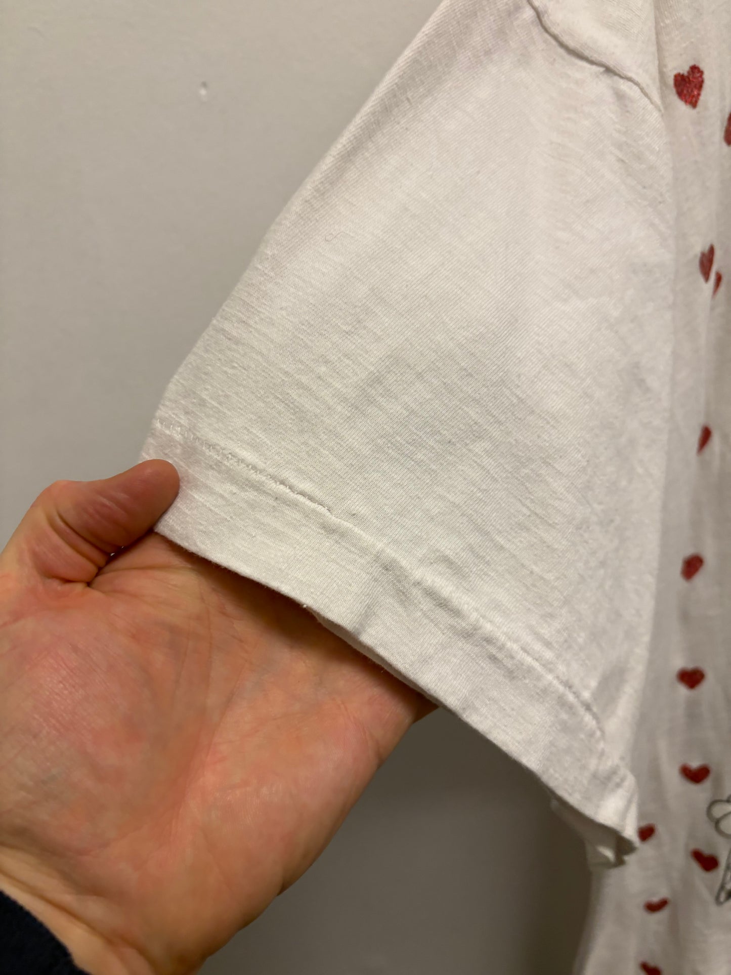 Betty-Boop T-Shirt | Vintage 1992 Red Heart Graphic Cartoon Tee | Classic Animation Character Shirt